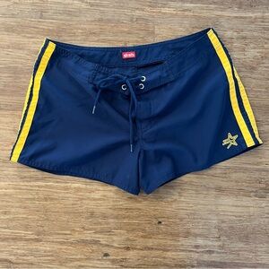 Vintage 90s Y2K Dish Board shorts, navy/yellow, Sz Small